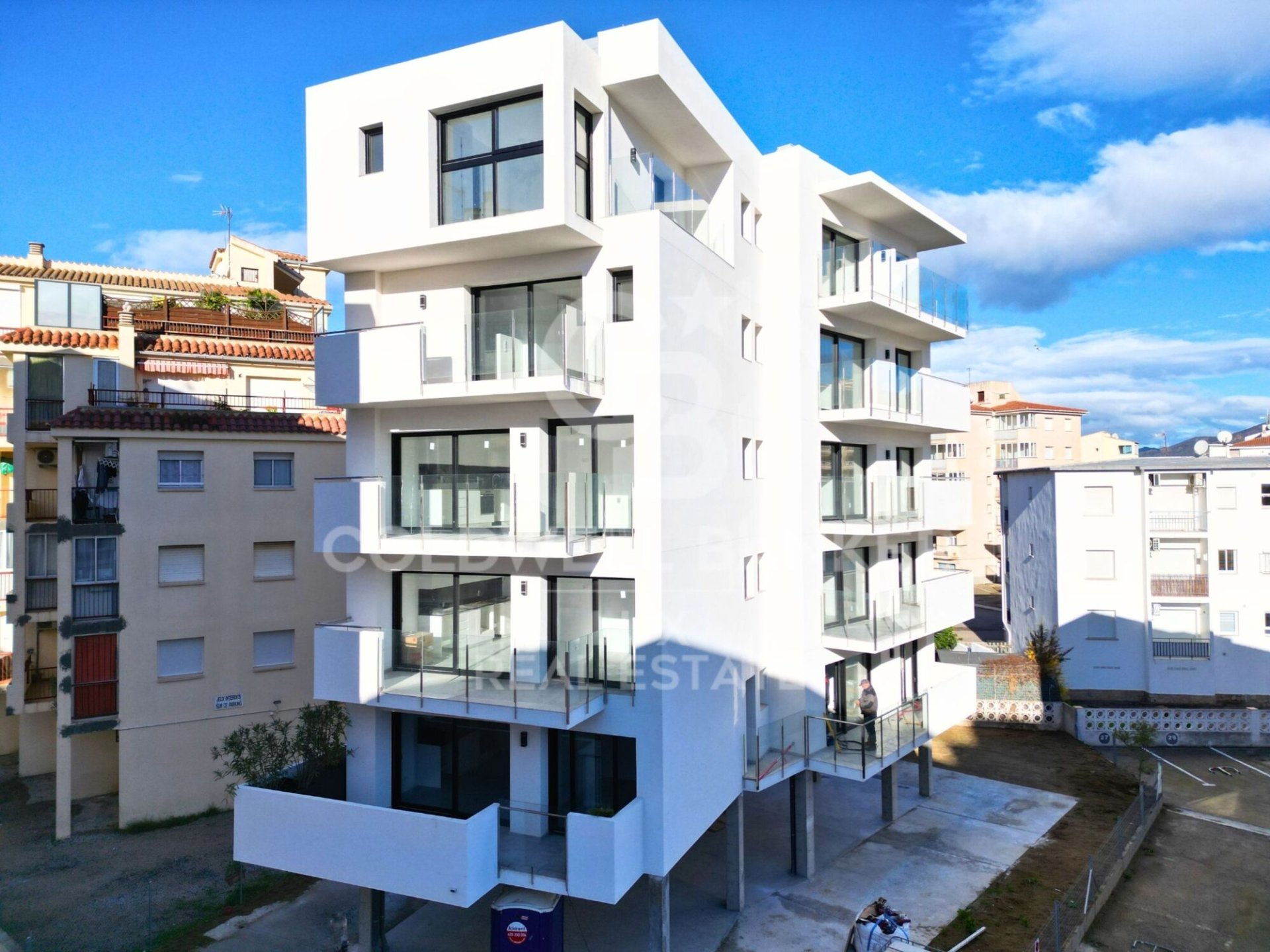 Tvåvåningslägenhet i Roses, Girona, Spanien 2 sovrum, 78 kvm. Nr. 160257