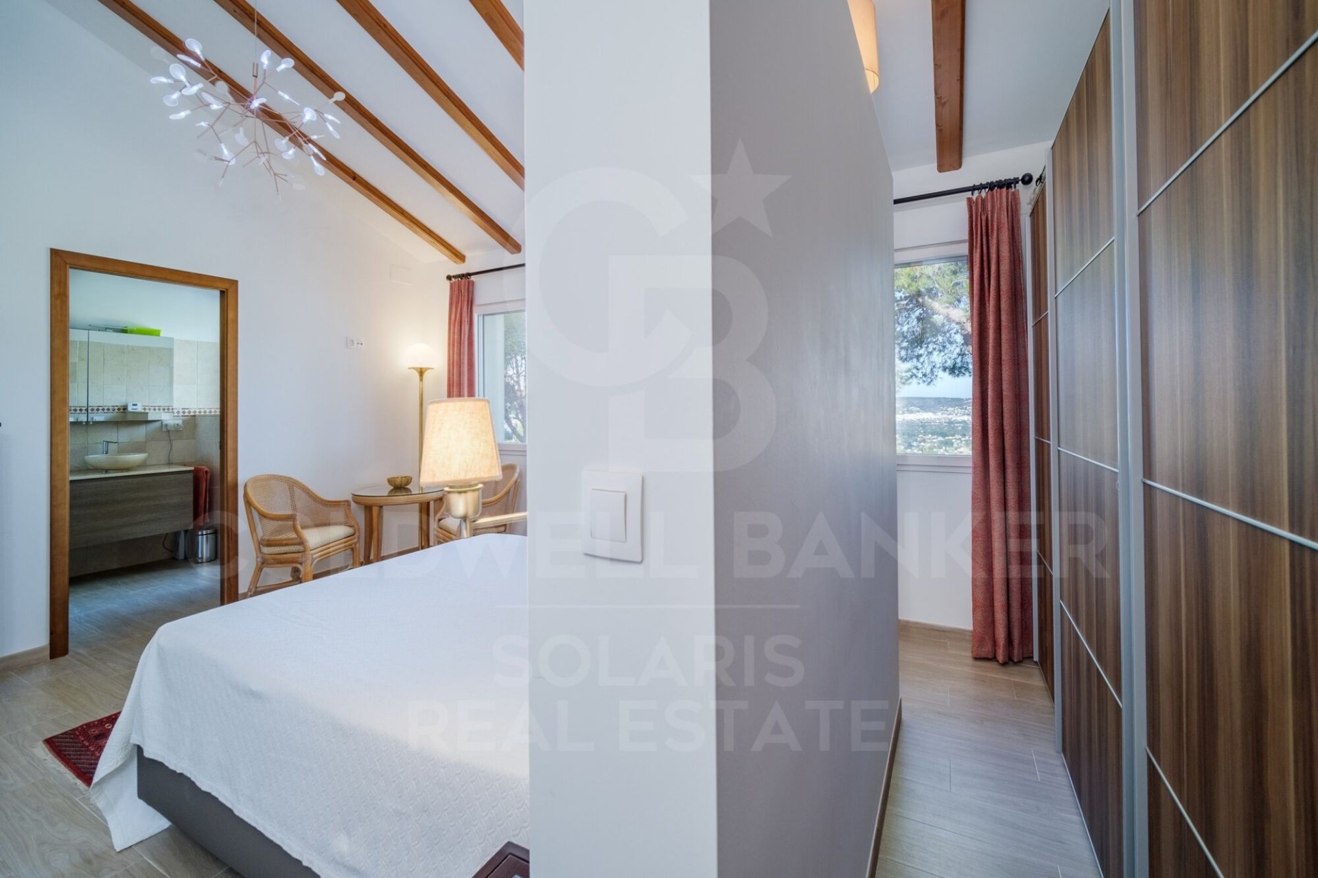Вилла в Хавеа, Аликанте, Испания 5 спален, 432м2 №160259