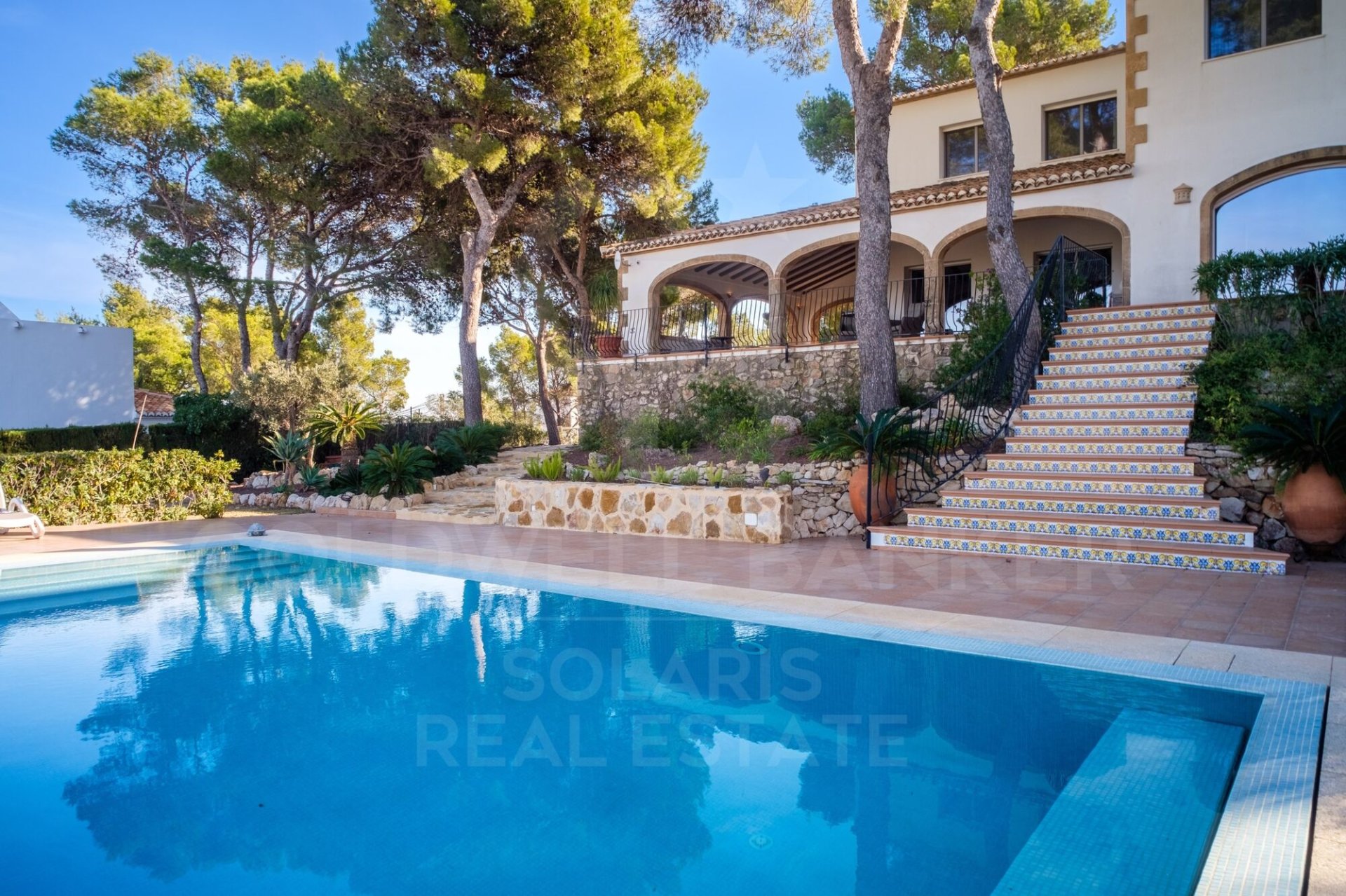 Вилла в Хавеа, Аликанте, Испания 5 спален, 432м2 №160259
