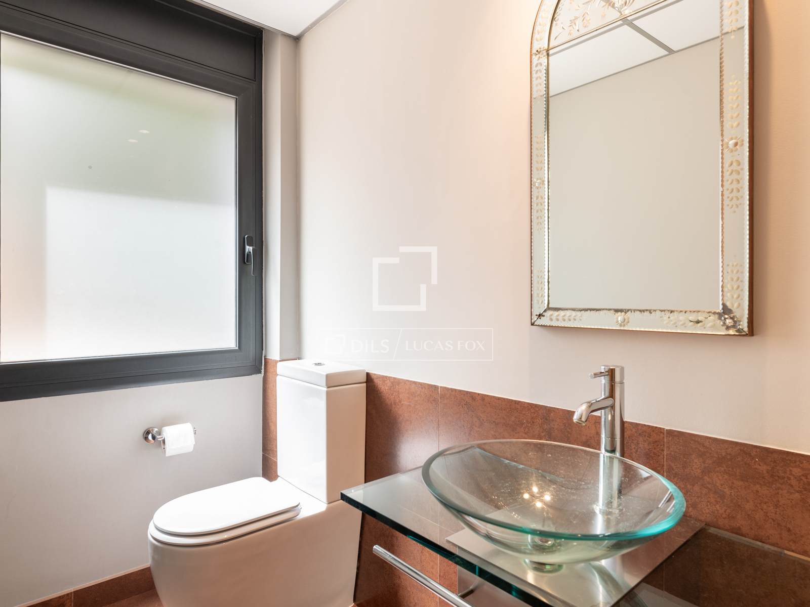 Villa in Bellaterra, Barcelona, Spain 6 bedrooms, 620 sq.m. No. 150861