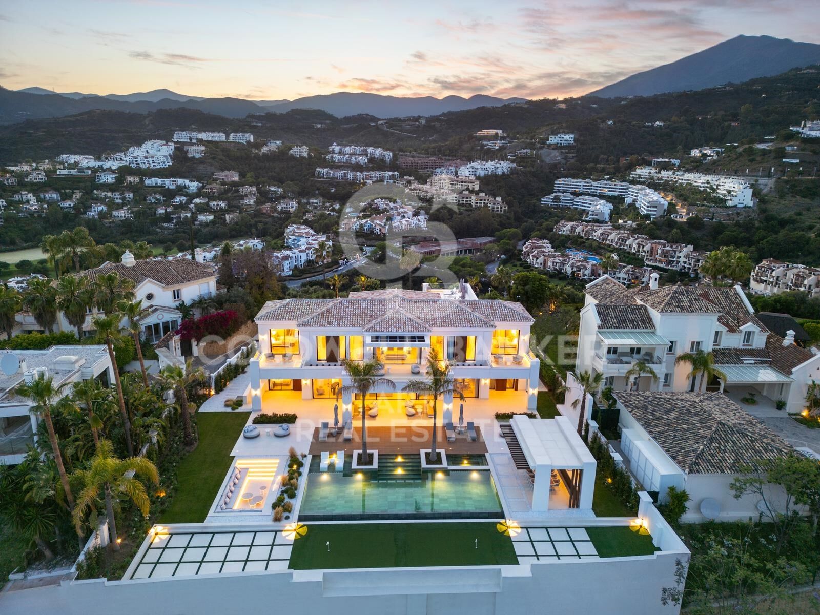 Villa à Benahavis, Malaga, Espagne 7 chambres, 803 m2 No. 158599