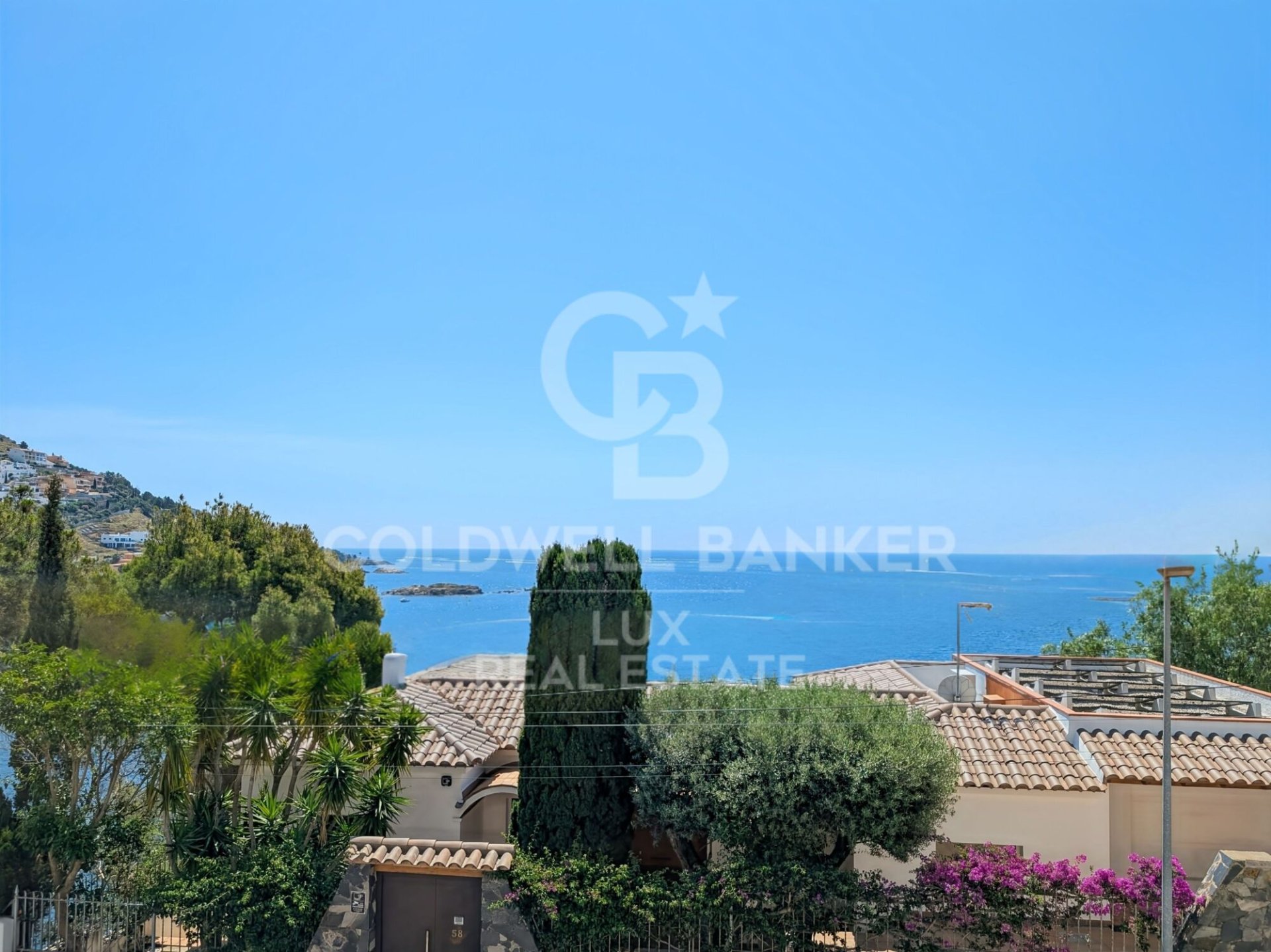 Apartamento en Roses, Gerona, España 2 dormitorios, 71 m2 No. 158598