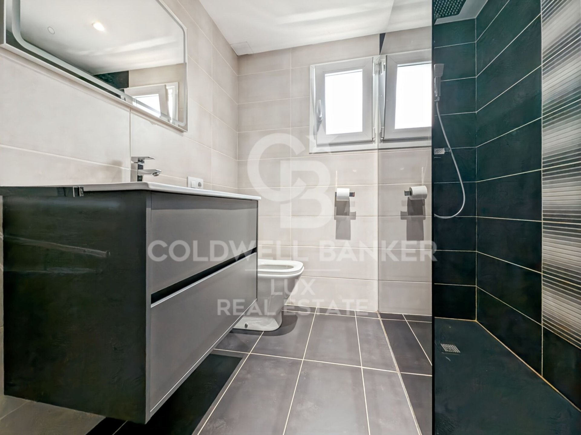 Apartamento en Roses, Gerona, España 2 dormitorios, 71 m2 No. 158598