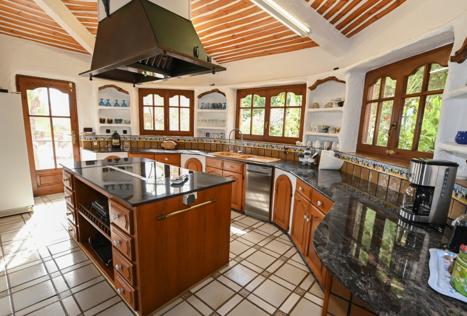 Finca Calpe, Alicante, Espanja 4 makuuhuonetta, 500 m2 No. 149633