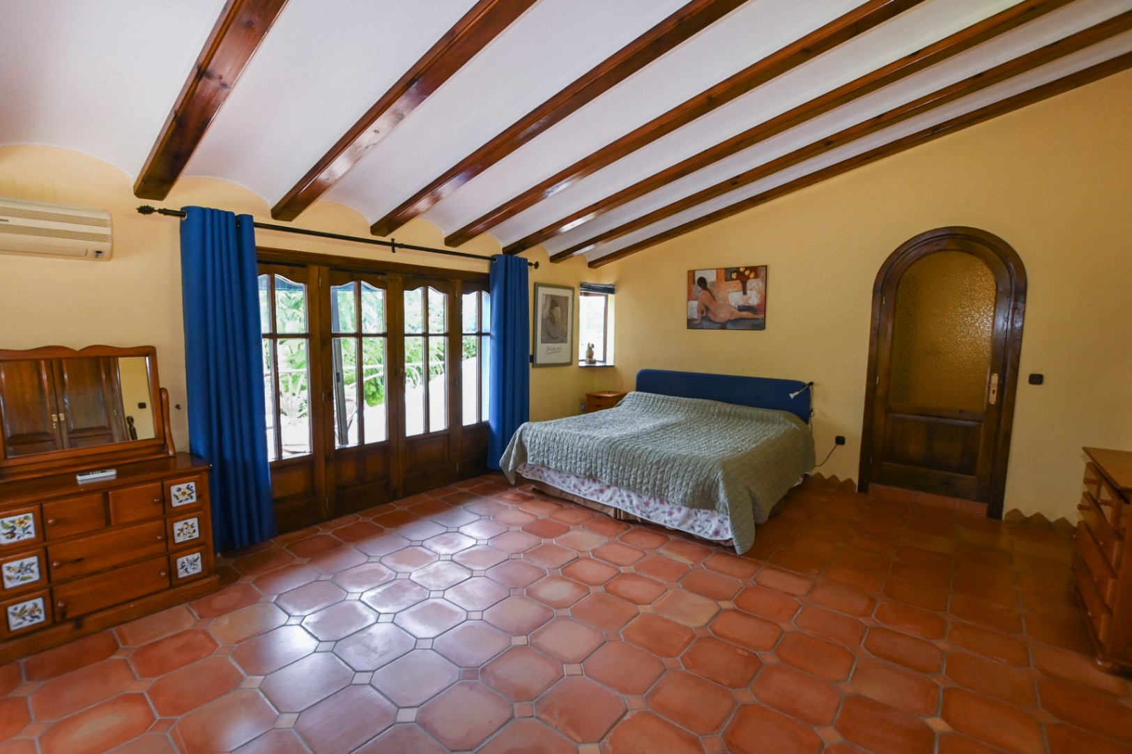 Finca Calpe, Alicante, Espanja 4 makuuhuonetta, 500 m2 No. 149633