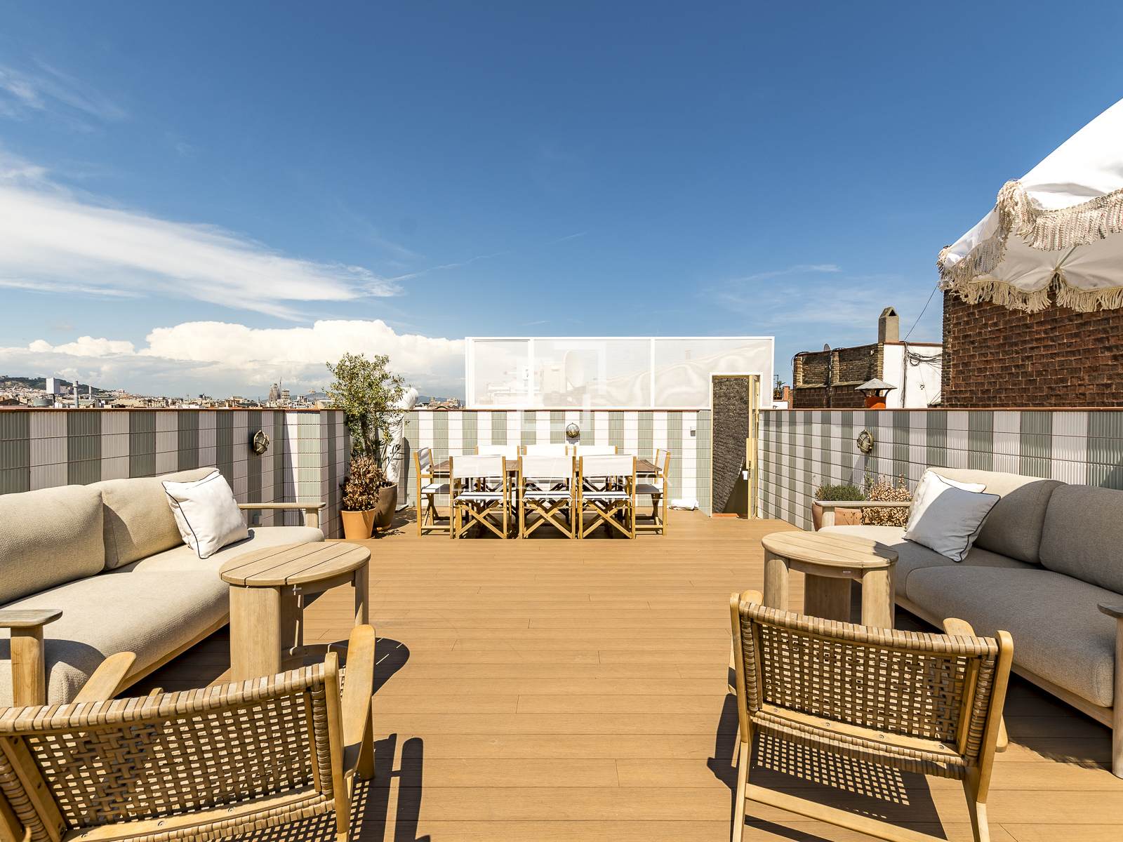 Penthouse w Barcelona, Hiszpania 2 sypialnie, 54 mkw. nr 150549