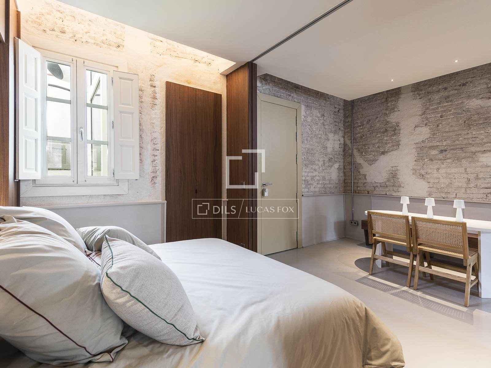 Penthouse w Barcelona, Hiszpania 2 sypialnie, 54 mkw. nr 150549