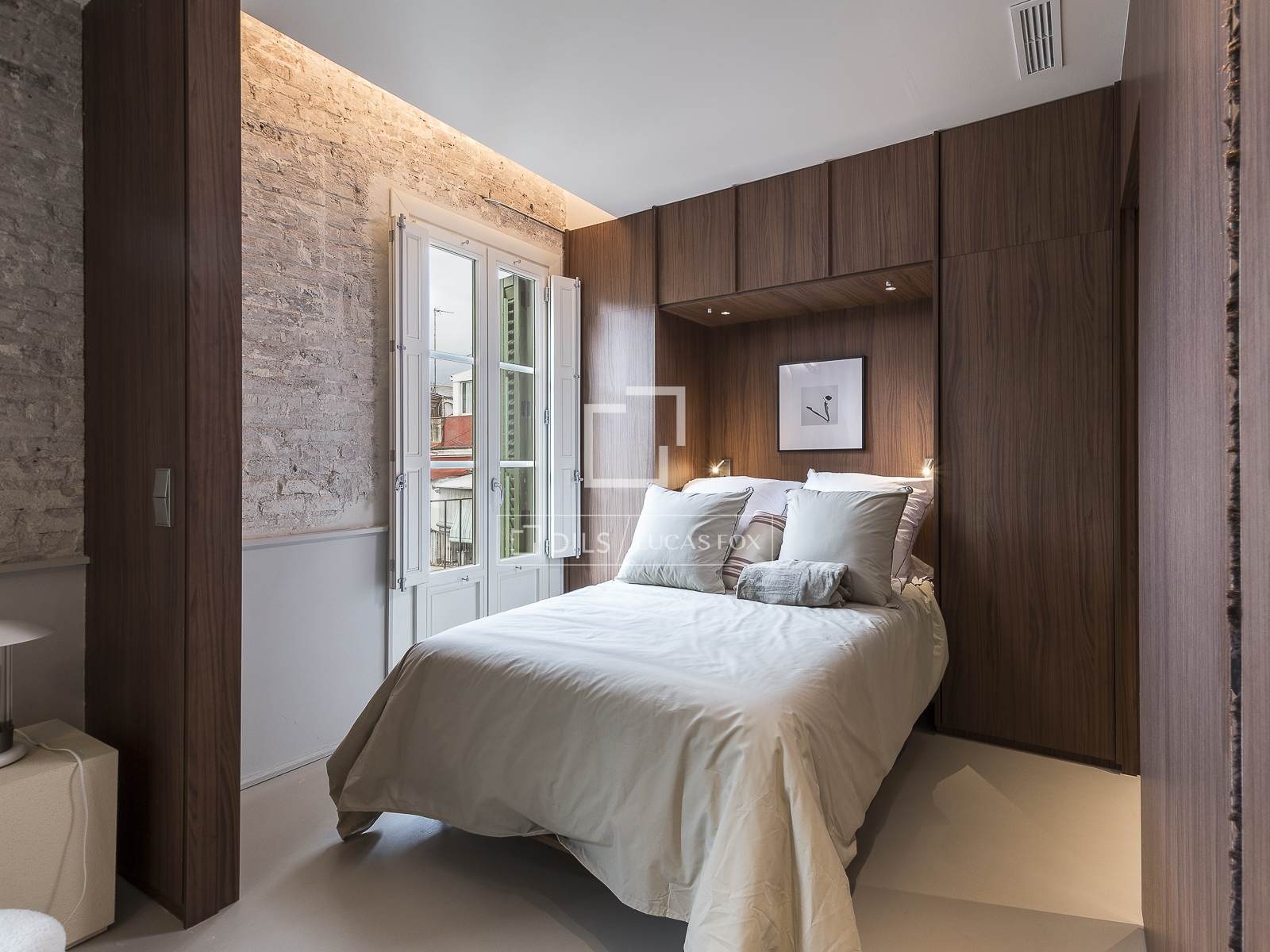 Penthouse w Barcelona, Hiszpania 2 sypialnie, 54 mkw. nr 150549