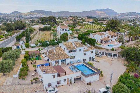 Villa in Benissa, Alicante, Spain 11 bedrooms, 755 sq.m. No. 99836