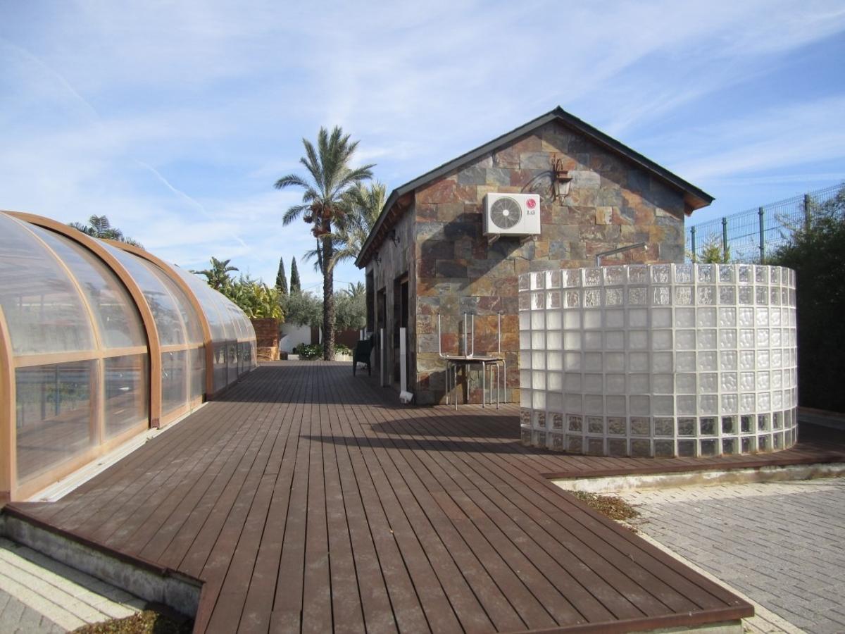 Villa in Los Montesinos, Alicante, Spain 5 bedrooms, 250 sq.m. No. 99857