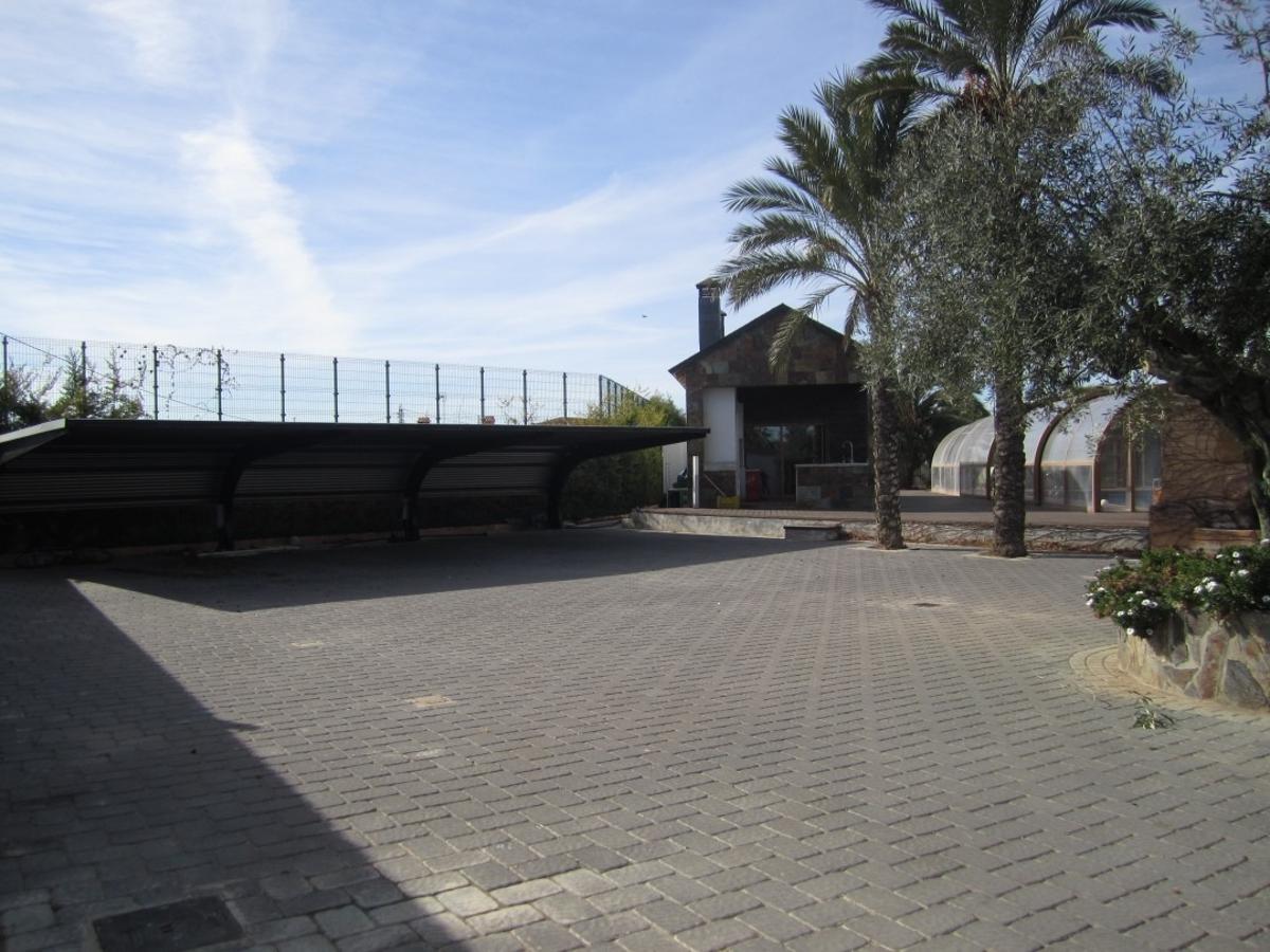 Villa in Los Montesinos, Alicante, Spain 5 bedrooms, 250 sq.m. No. 99857