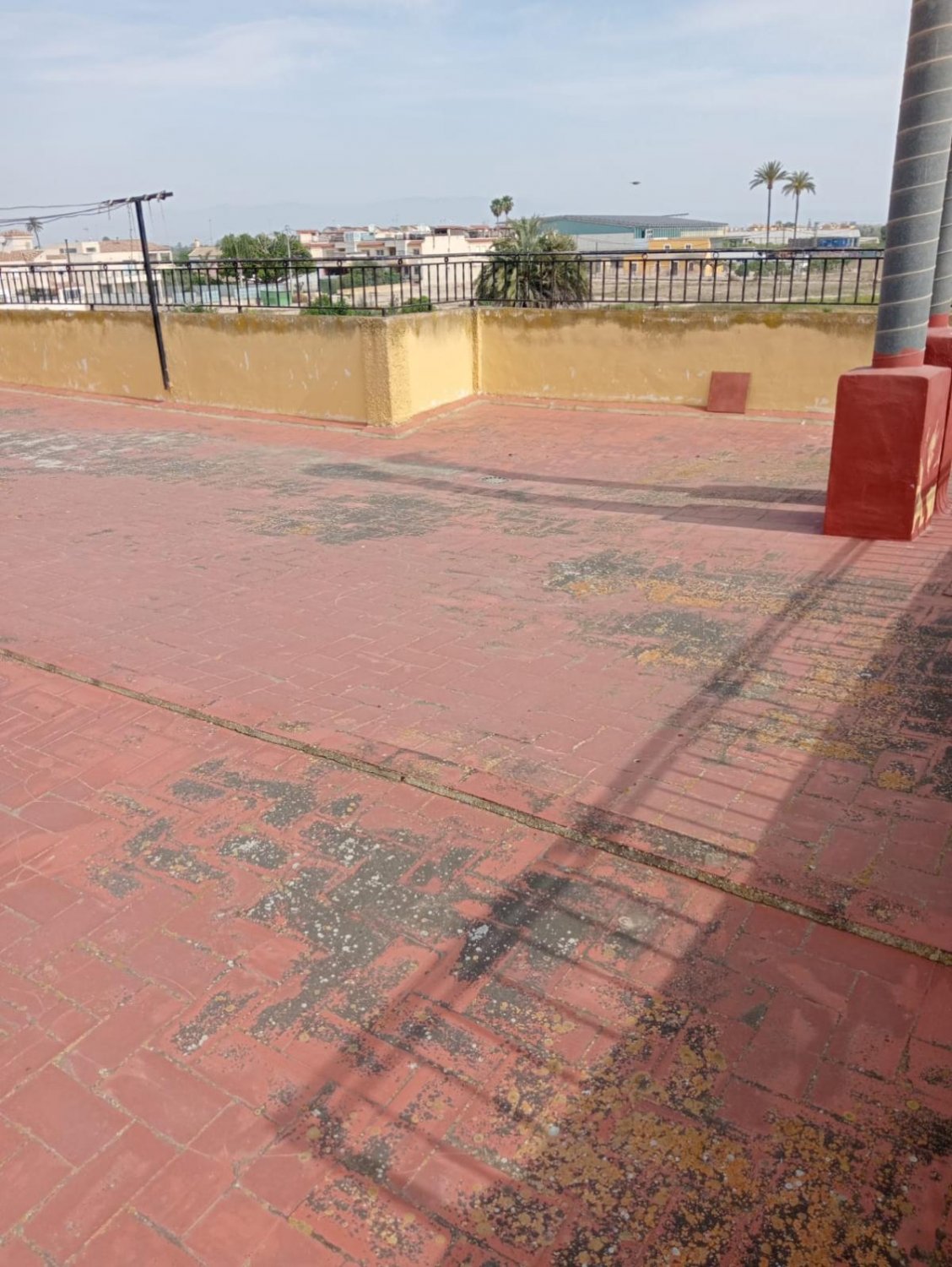 Hus i Daya Nueva, Alicante, Spanien 4 sovrum, 350 kvm. Nr. 99856