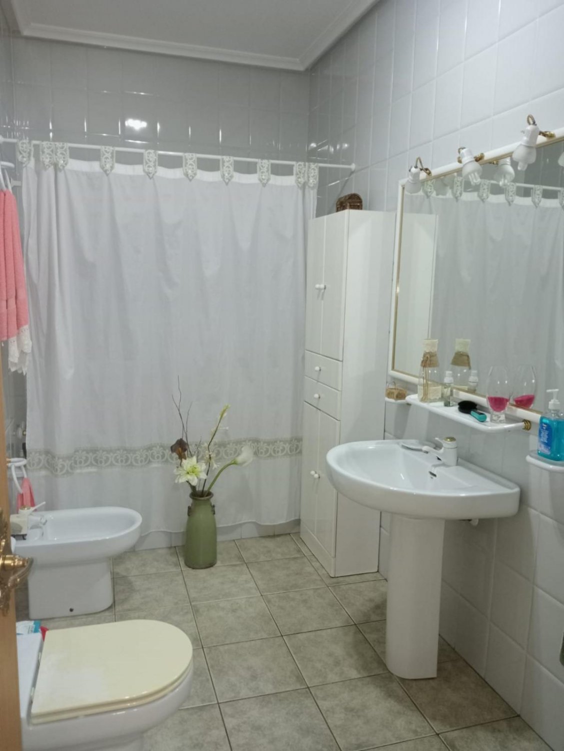 Hus i Daya Nueva, Alicante, Spanien 4 sovrum, 350 kvm. Nr. 99856