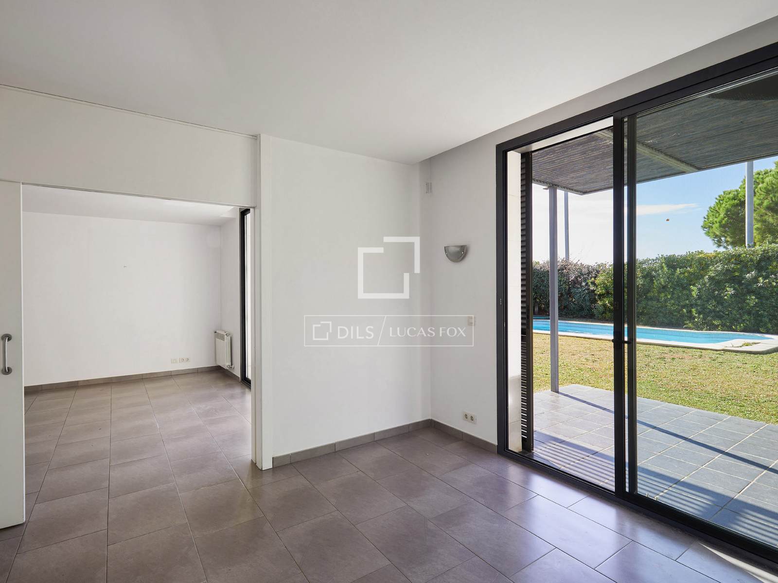 Villa en Sant Vicenc De Montalt, Barcelona, España 4 dormitorios, 266 m2 No. 150950