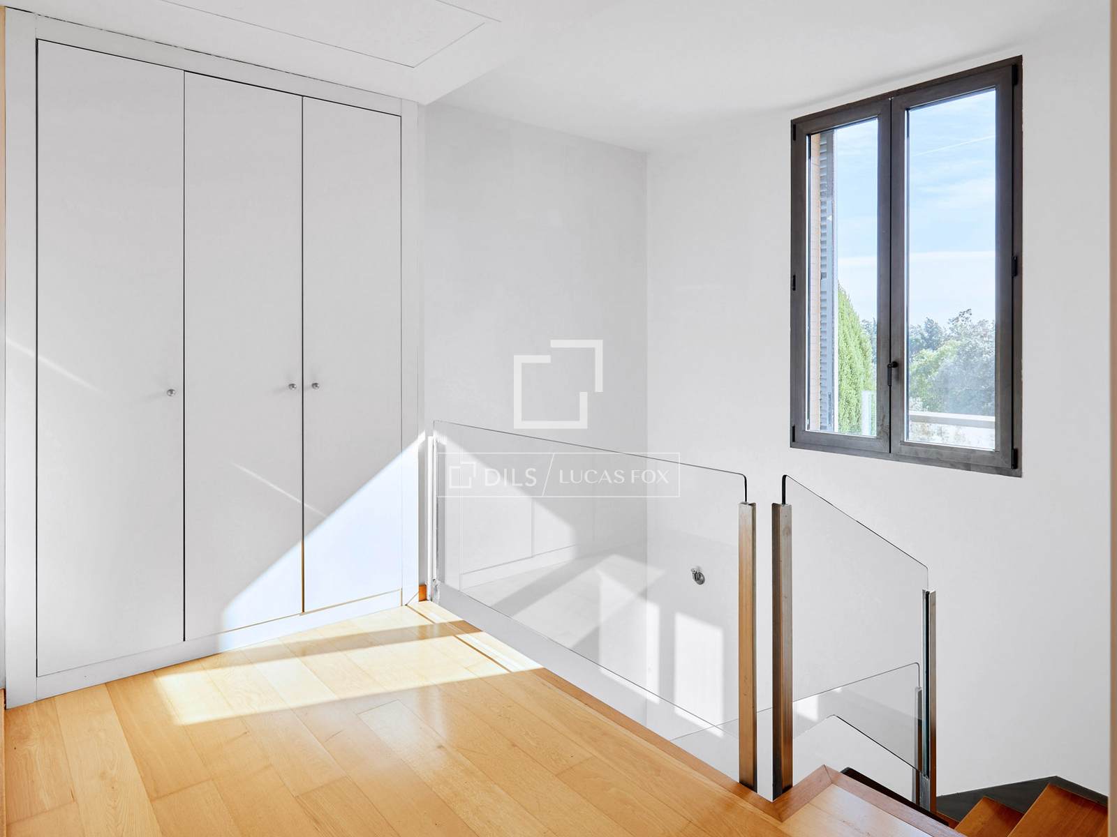 Villa en Sant Vicenc De Montalt, Barcelona, España 4 dormitorios, 266 m2 No. 150950