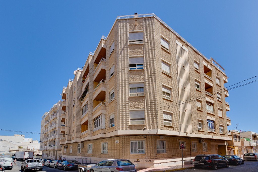 Appartamento a Torrevieja, Alicante, Spagna 3 camere da letto, 123 mq. N° 183568