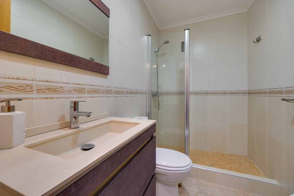 Appartamento a Torrevieja, Alicante, Spagna 3 camere da letto, 123 mq. N° 183568