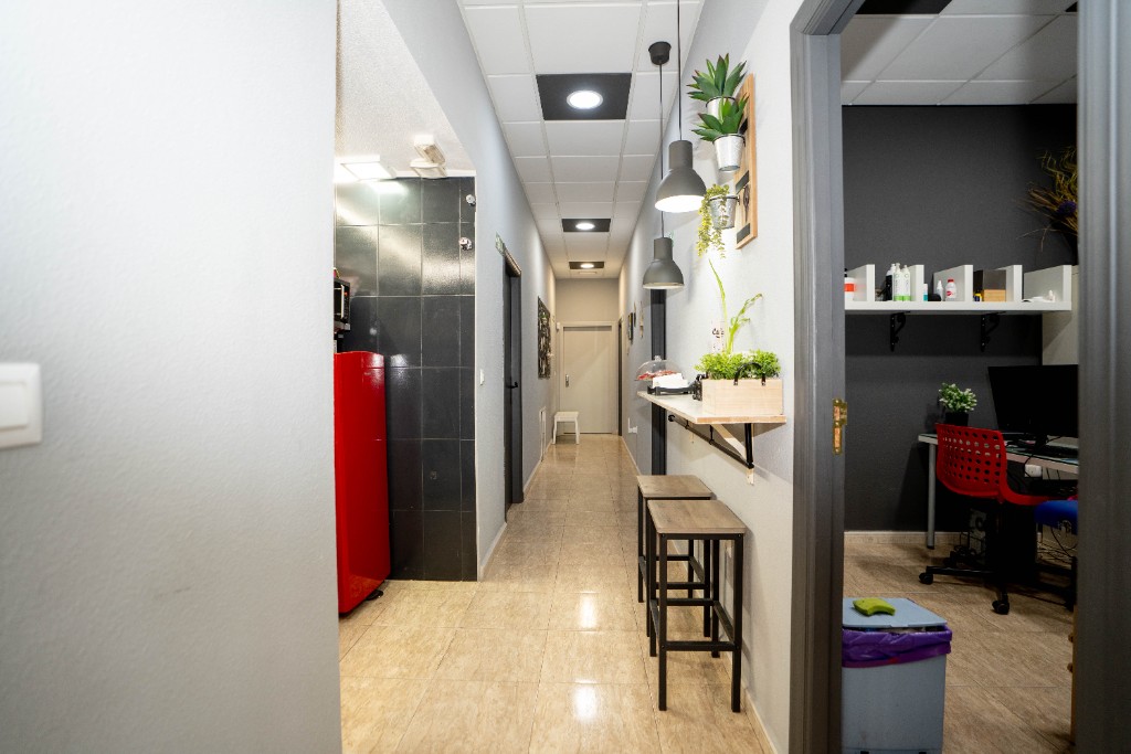Propiedad comercial en Torrevieja, Alicante, España 130 m2 No. 183564