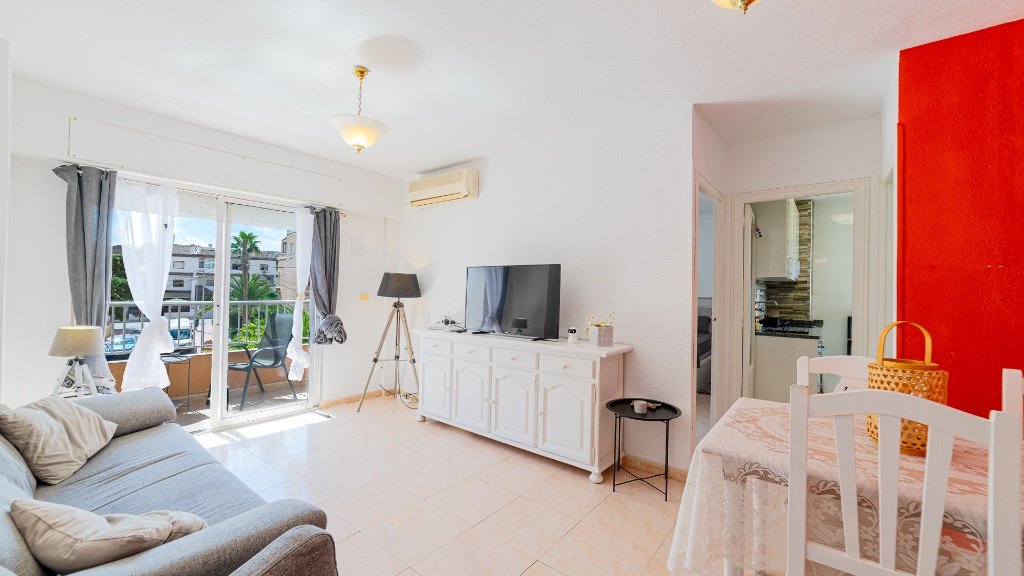Apartamento en Punta Prima, Alicante, España 2 dormitorios, 56 m2 No. 183563