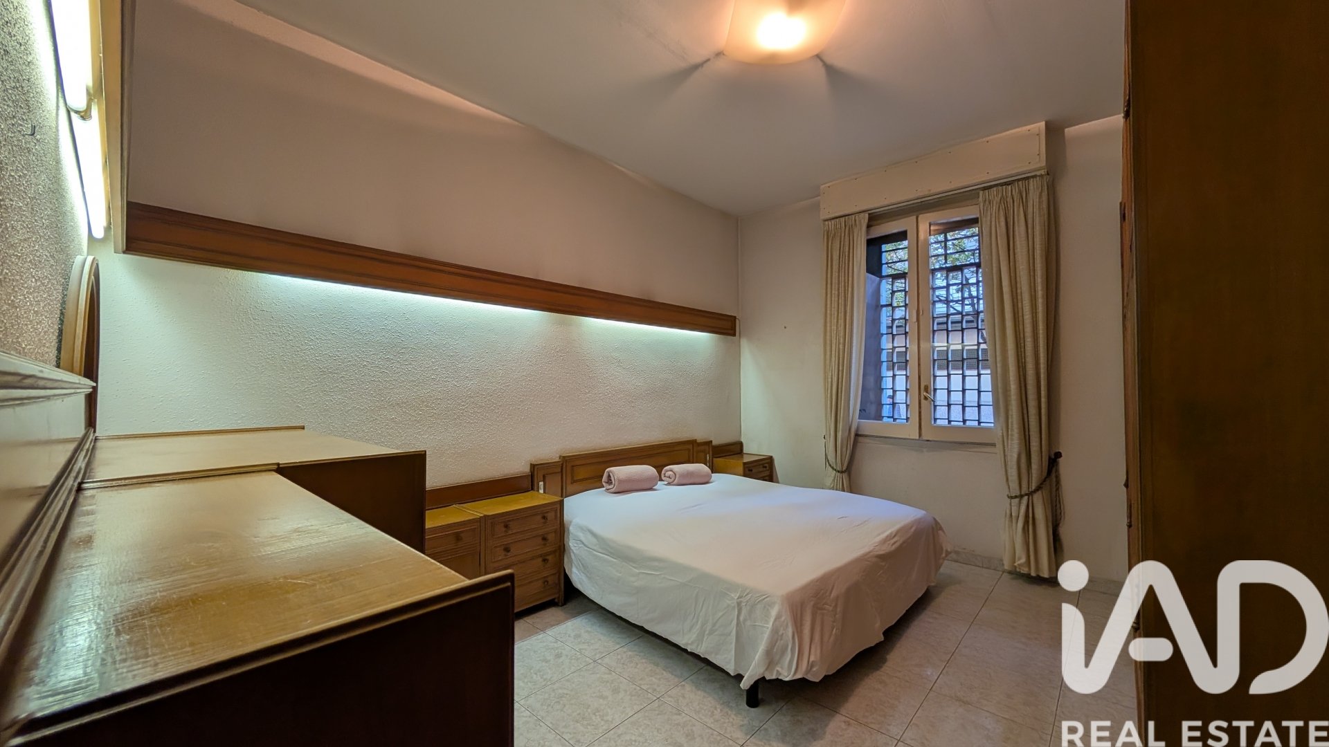 Huoneisto Barcelona, Espanja 4 makuuhuonetta, 135 m2 No. 152670