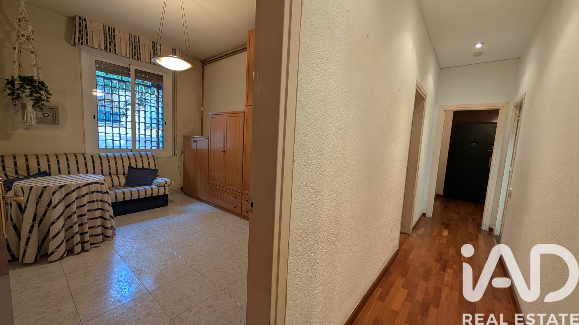 Huoneisto Barcelona, Espanja 4 makuuhuonetta, 135 m2 No. 152670