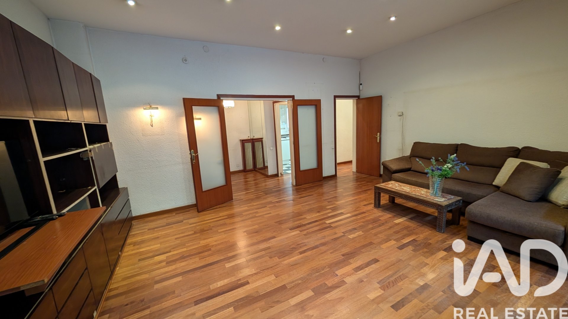 Huoneisto Barcelona, Espanja 4 makuuhuonetta, 135 m2 No. 152670