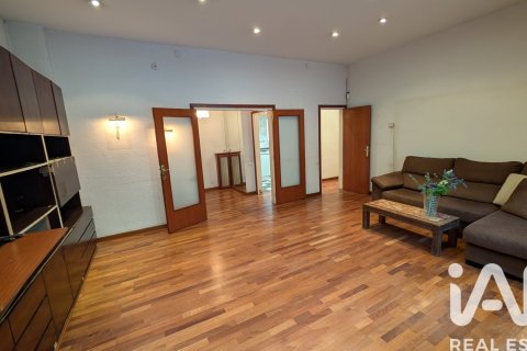 Dzīvoklis Barcelona, Spānijā 4 istabas, 135 m2 Nr. 152670