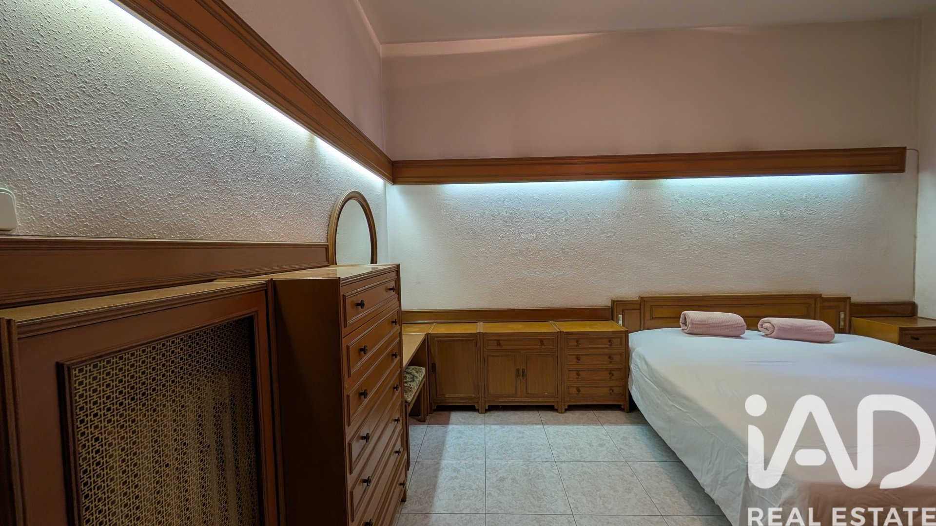 Huoneisto Barcelona, Espanja 4 makuuhuonetta, 135 m2 No. 152670