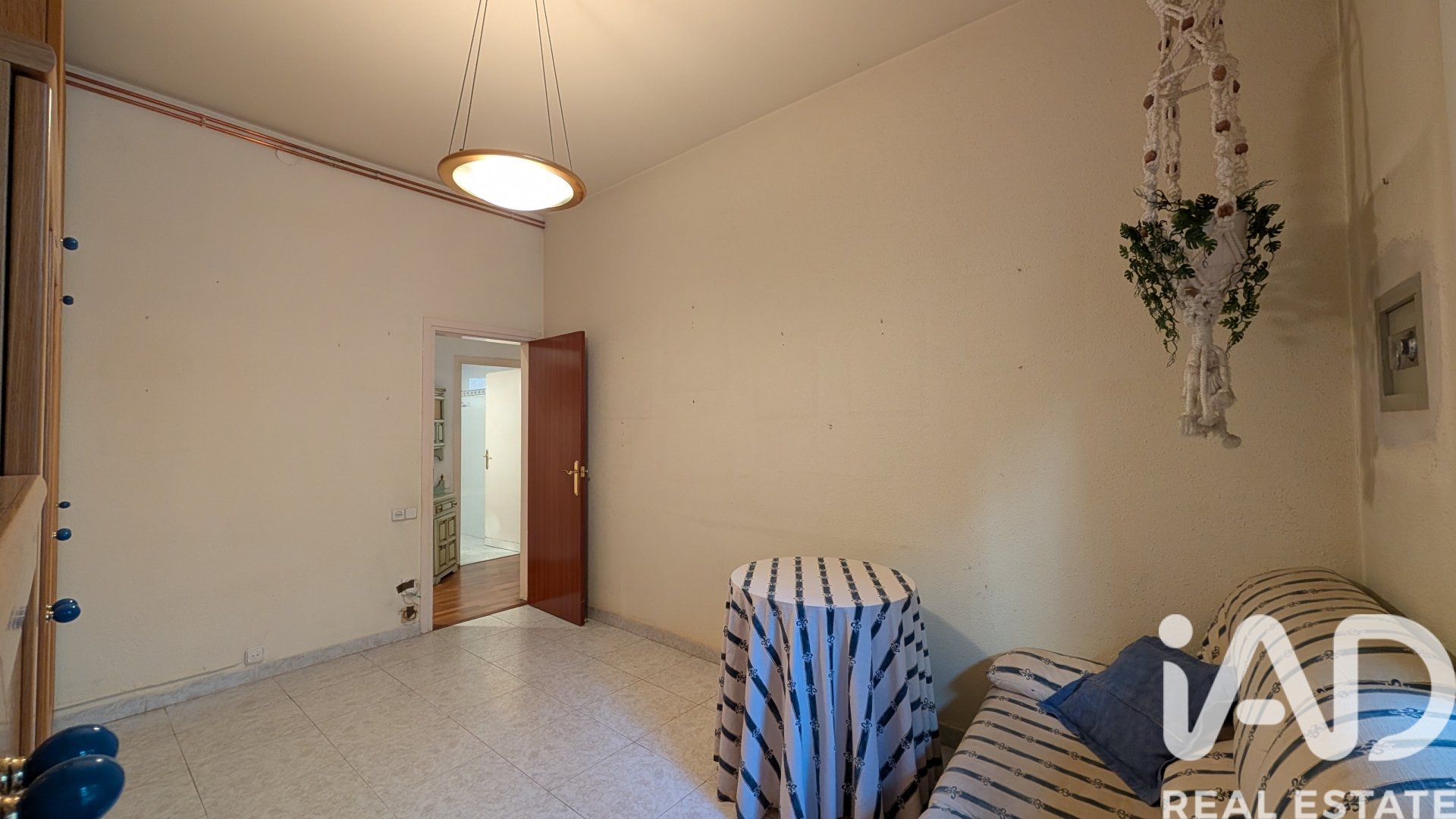 Huoneisto Barcelona, Espanja 4 makuuhuonetta, 135 m2 No. 152670