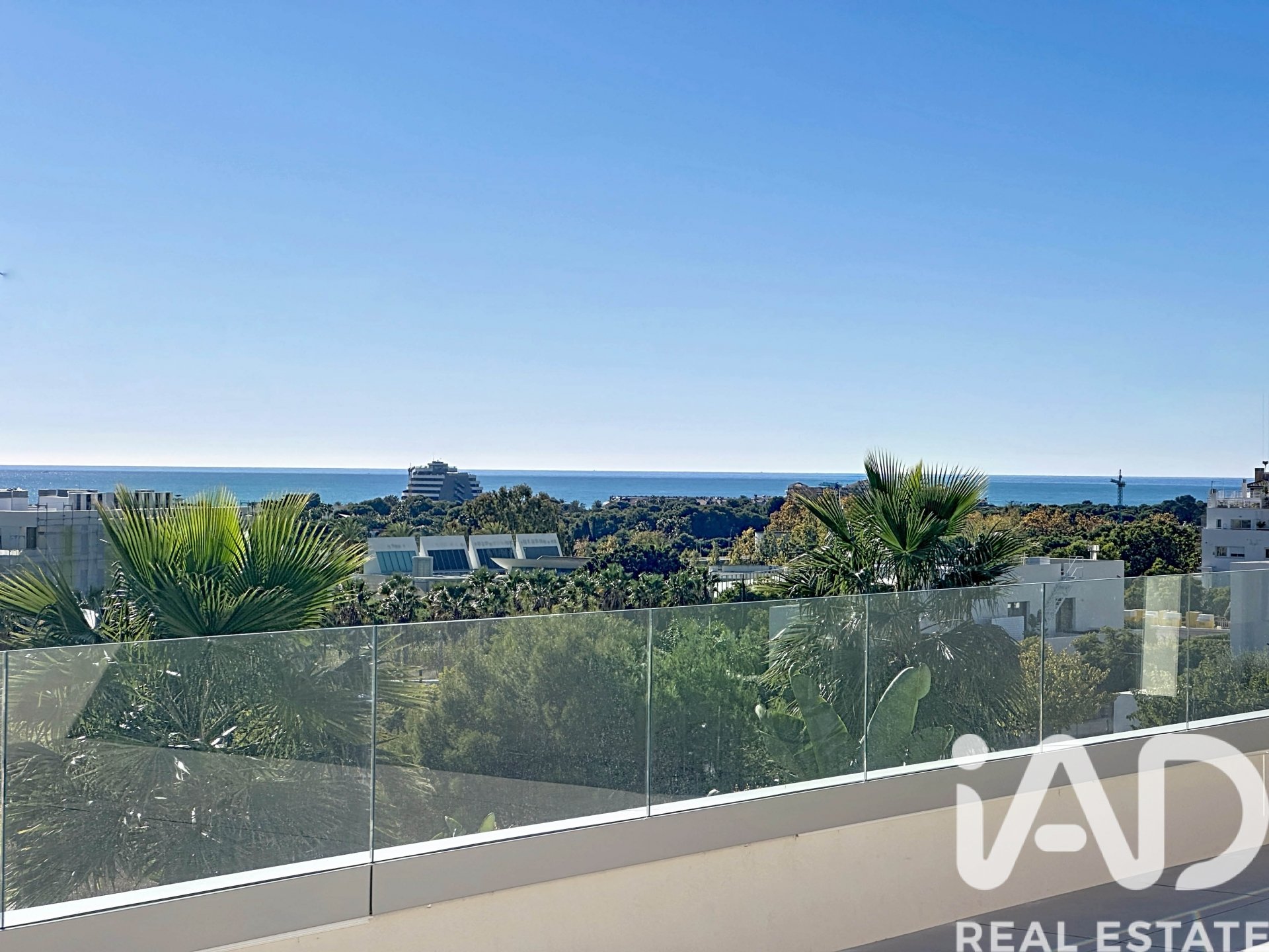 House in Sitges, Barcelona, Spain 5 bedrooms, 560 sq.m. No. 152676