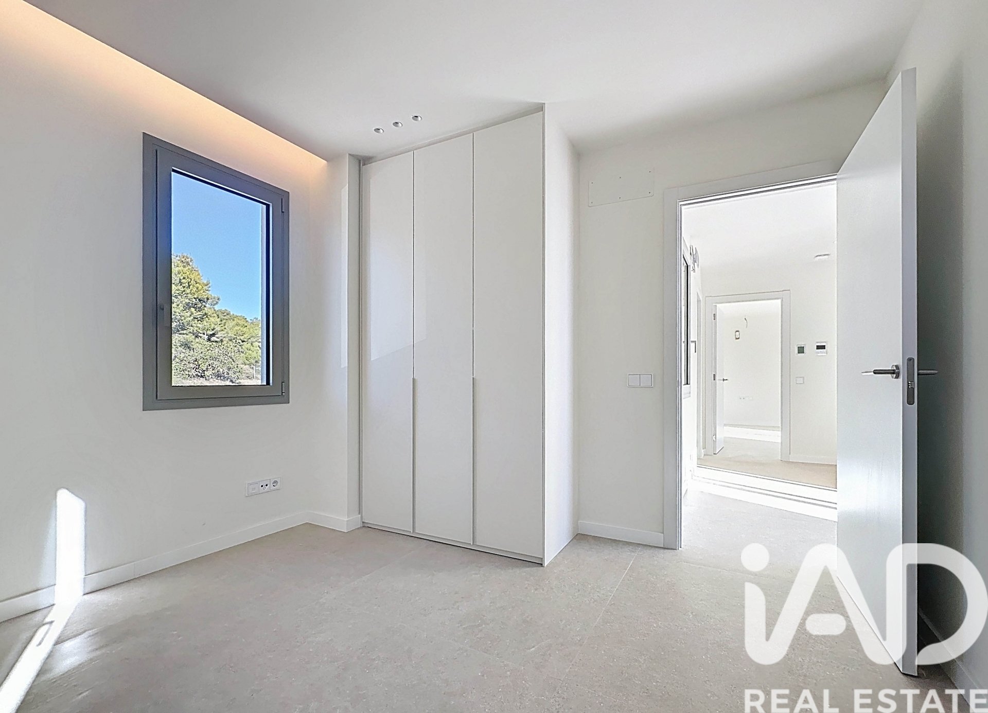 House in Sitges, Barcelona, Spain 5 bedrooms, 560 sq.m. No. 152676