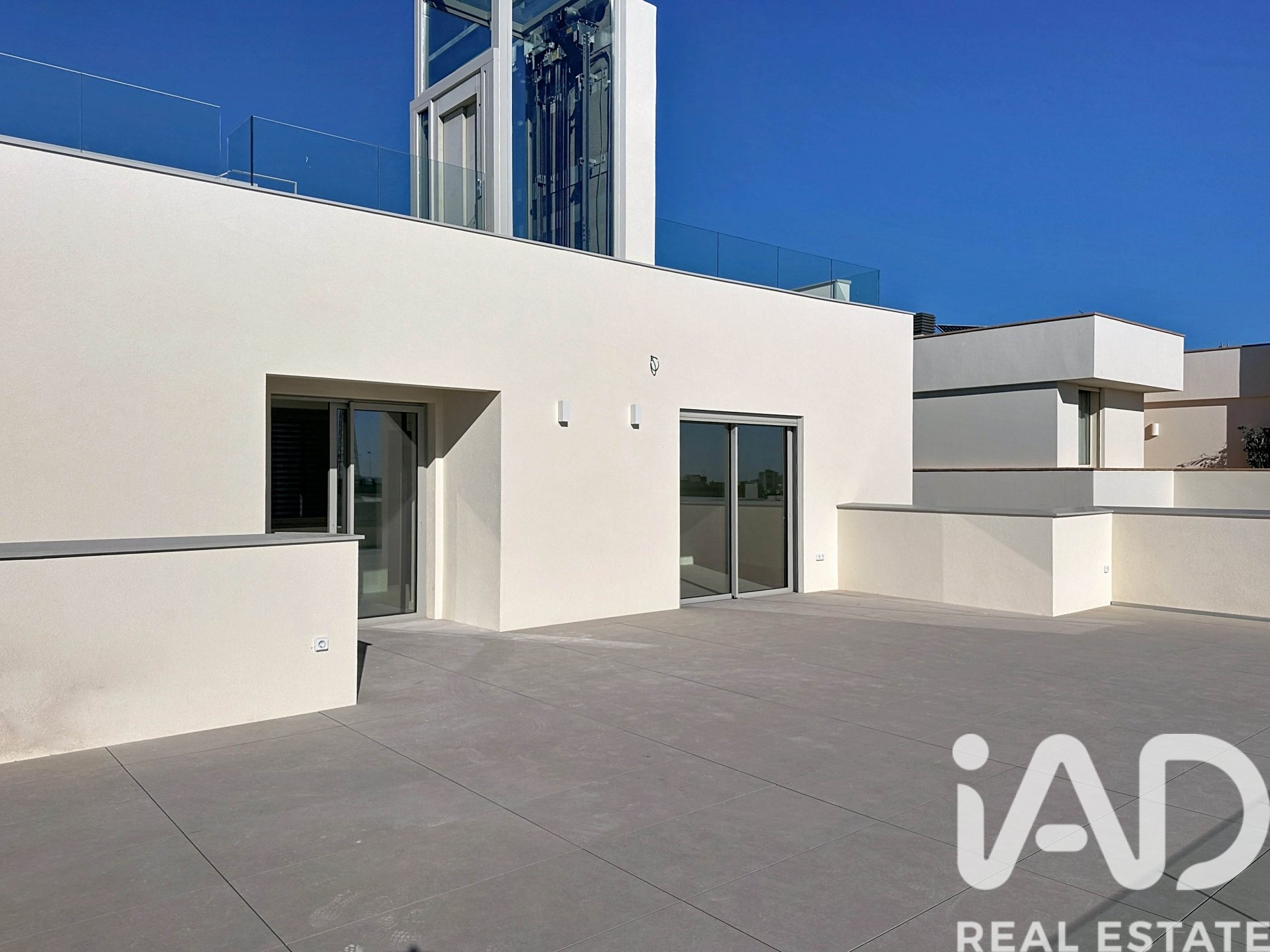 House in Sitges, Barcelona, Spain 5 bedrooms, 560 sq.m. No. 152676