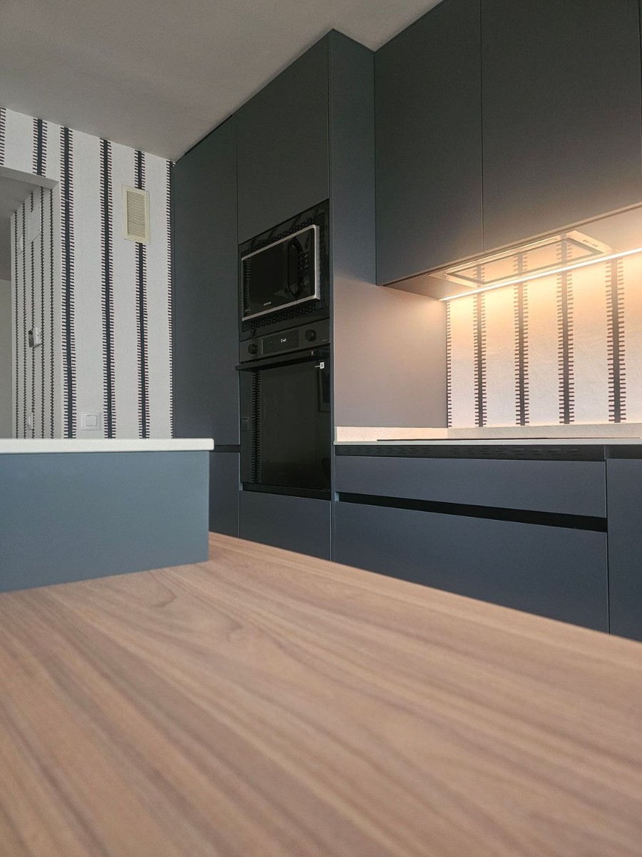 Apartment in Madrid, Spain 2 bedrooms, 158 sq.m. No. 180047