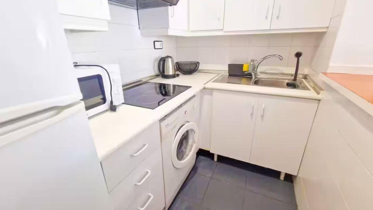 Dzīvoklis Torrevieja, Alicante, Spānijā 1 istaba, 45 m2 Nr. 196078