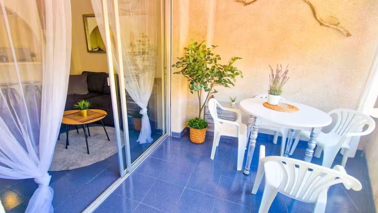 Dzīvoklis Torrevieja, Alicante, Spānijā 1 istaba, 45 m2 Nr. 196078