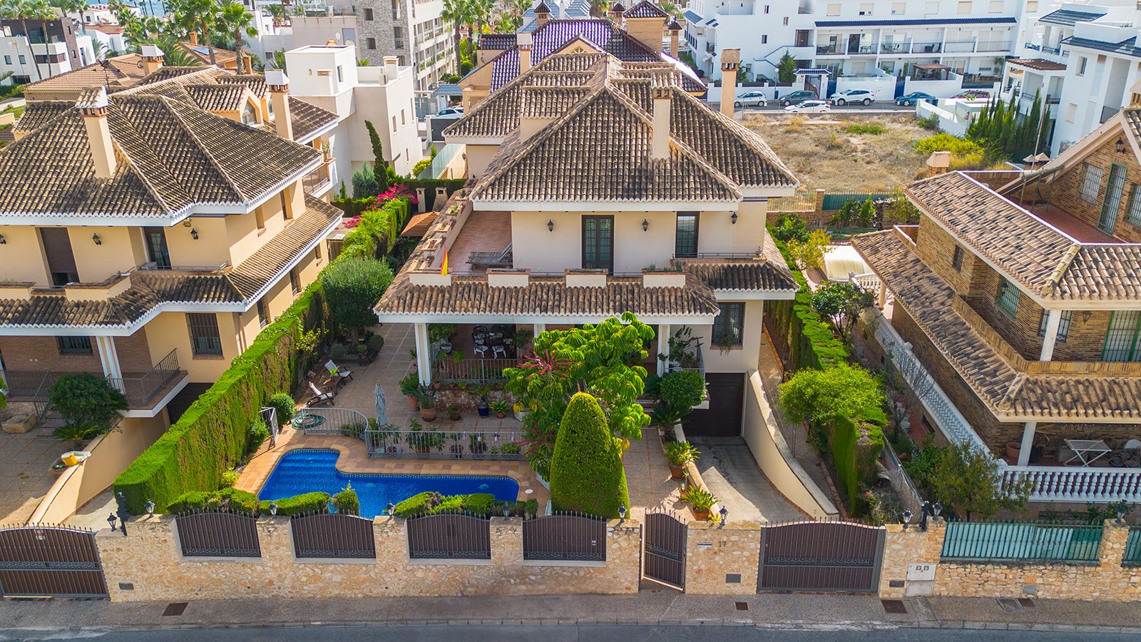 Villa in La Veleta, Alicante, Spanien 6 Schlafzimmer, 728 m2 Nr. 139191