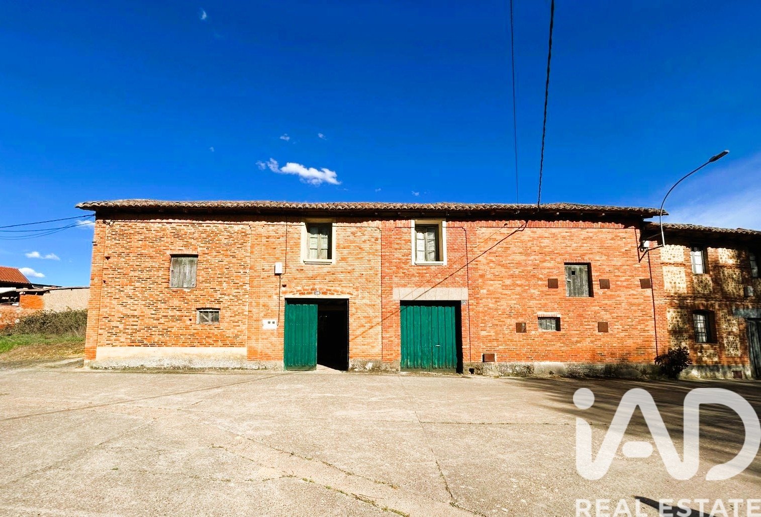 Villa à Villaturiel, Leon, Espagne 710 m2 No. 188426