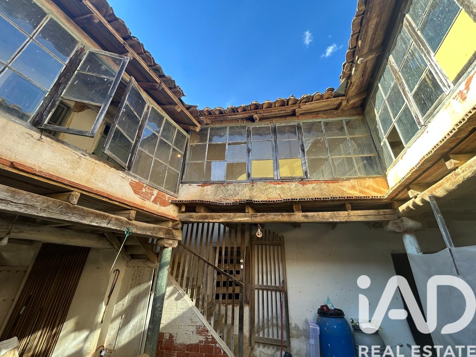 Villa à Villaturiel, Leon, Espagne 710 m2 No. 188426