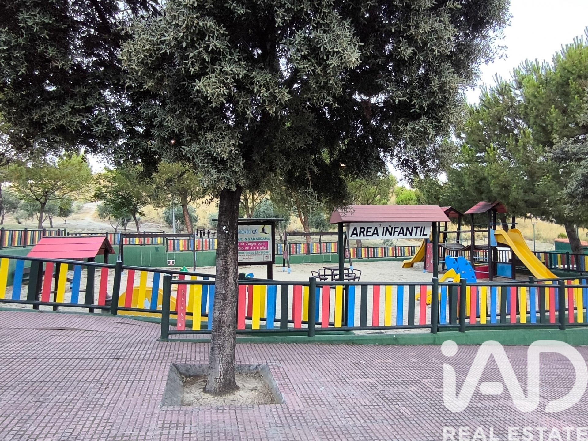 Land plot in Colmenar de Oreja, Madrid, Spain 1048 sq.m. No. 188291