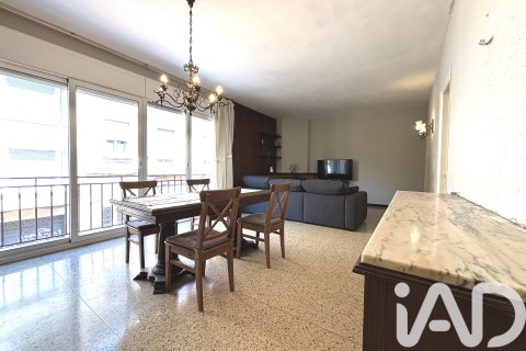 Apartment in Sabadell, Barcelona, Spain 5 bedrooms,  No. 188295