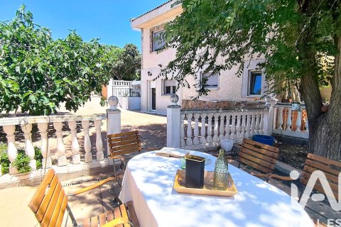 House in Colmenar de Oreja, Madrid, Spanien 3 Schlafzimmer, 208 m2 Nr. 188292