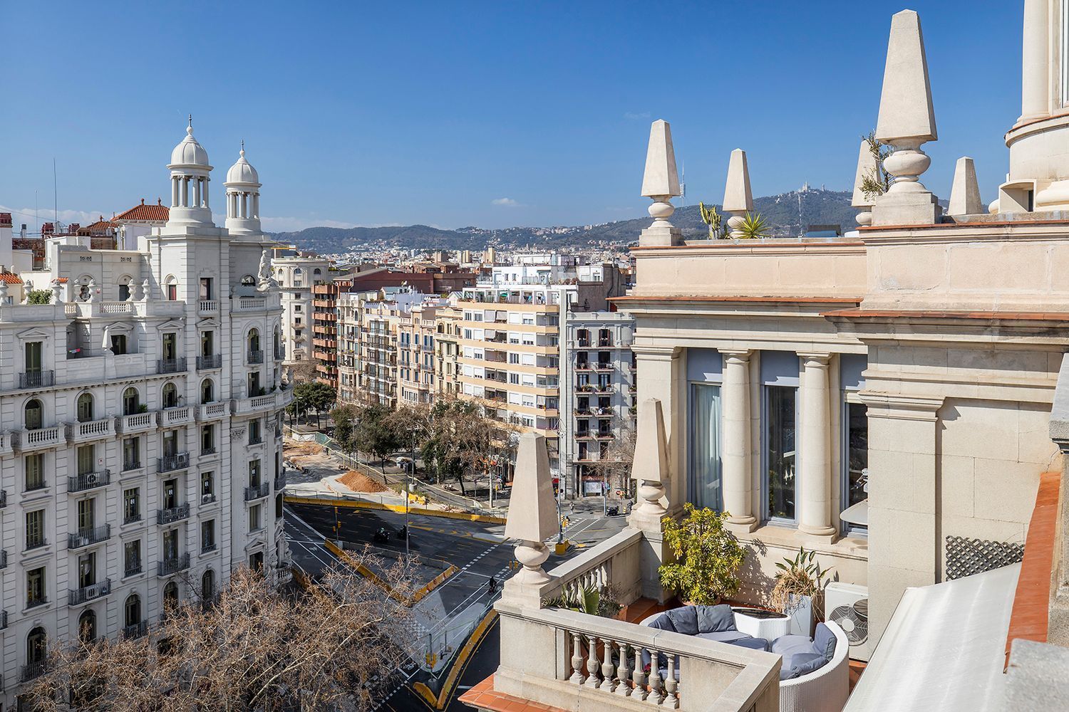 Huoneisto Barcelona, Espanja 5 makuuhuonetta, 385 m2 No. 160746