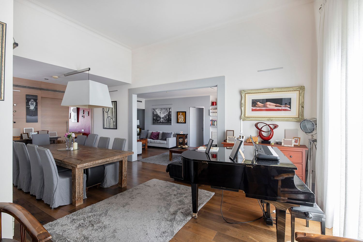 Huoneisto Barcelona, Espanja 5 makuuhuonetta, 385 m2 No. 160746