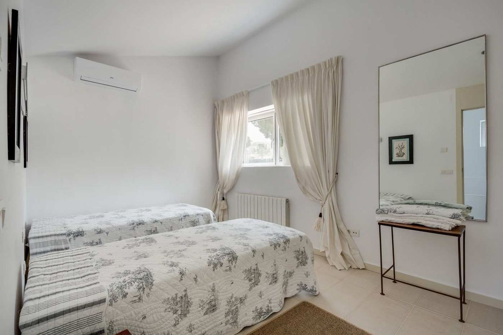 House in S'Agaro, Girona, Spanien 4 Schlafzimmer, 251 m2 Nr. 160750