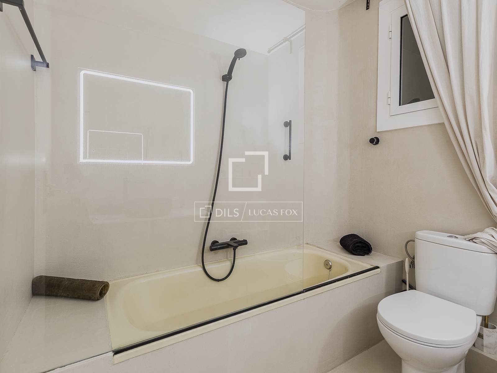 Apartment à Barcelona, Espagne 2 chambres, 83 m2 No. 150696