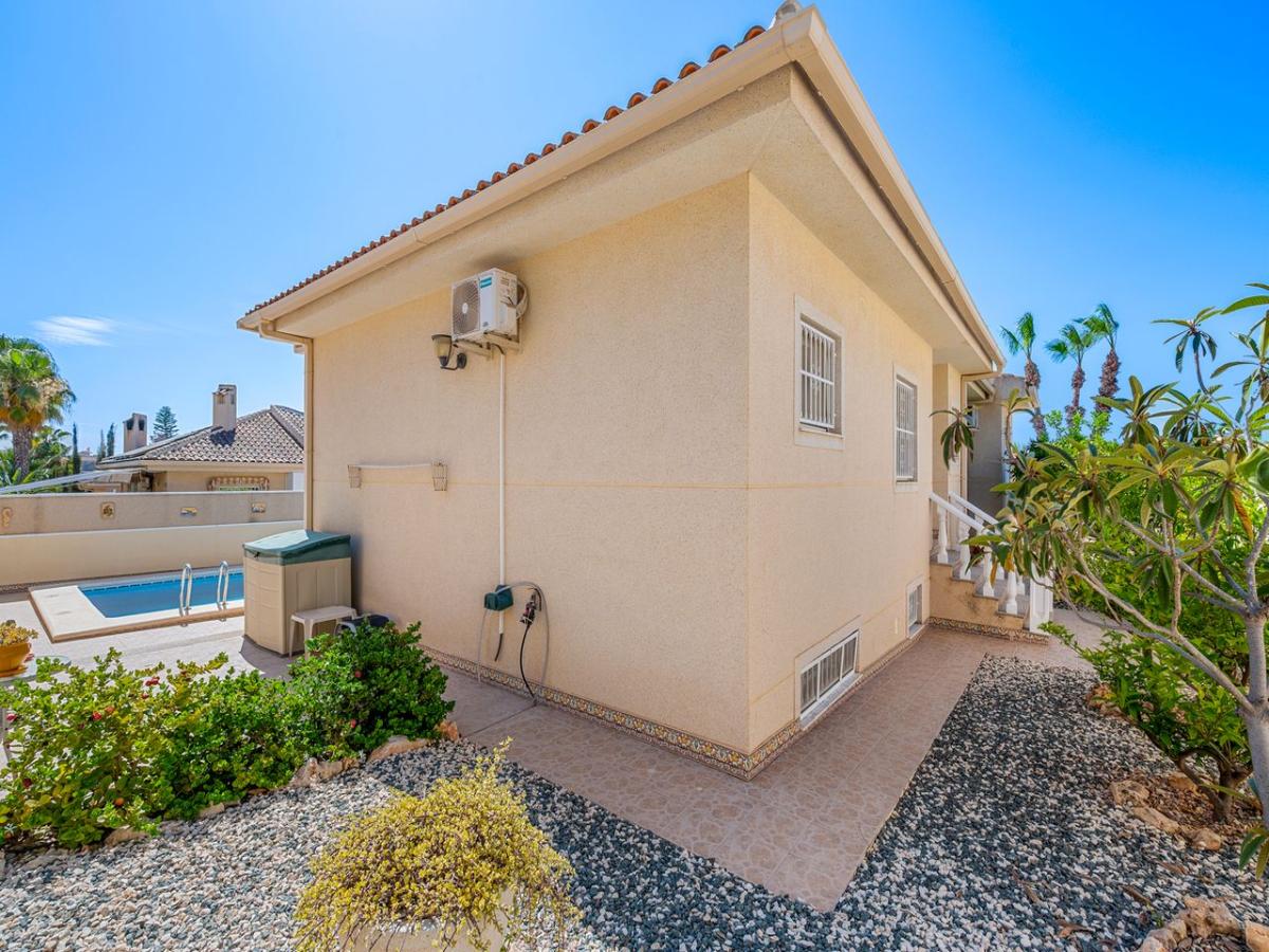Villa i Benijofar, Alicante, Spanien 5 sovrum, 176 kvm. Nr. 148891