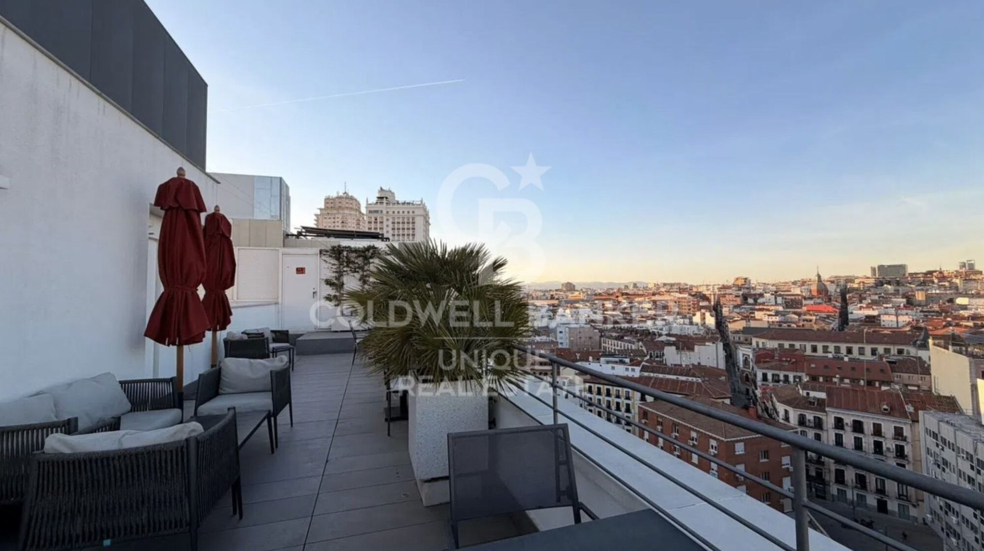 Wohnung in Madrid, Spanien 2 Schlafzimmer, 120 m2 Nr. 178794