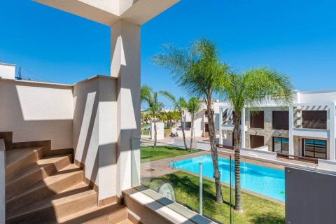 Bungalo Balcones de VIVI, Torrevieja, Alicante, Spānijā 3 istabas, 70 m2 Nr. 155154