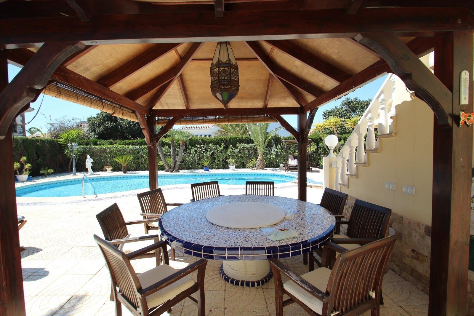 Villa en Punta Prima, Alicante, España 4 dormitorios, 250 m2 No. 135661