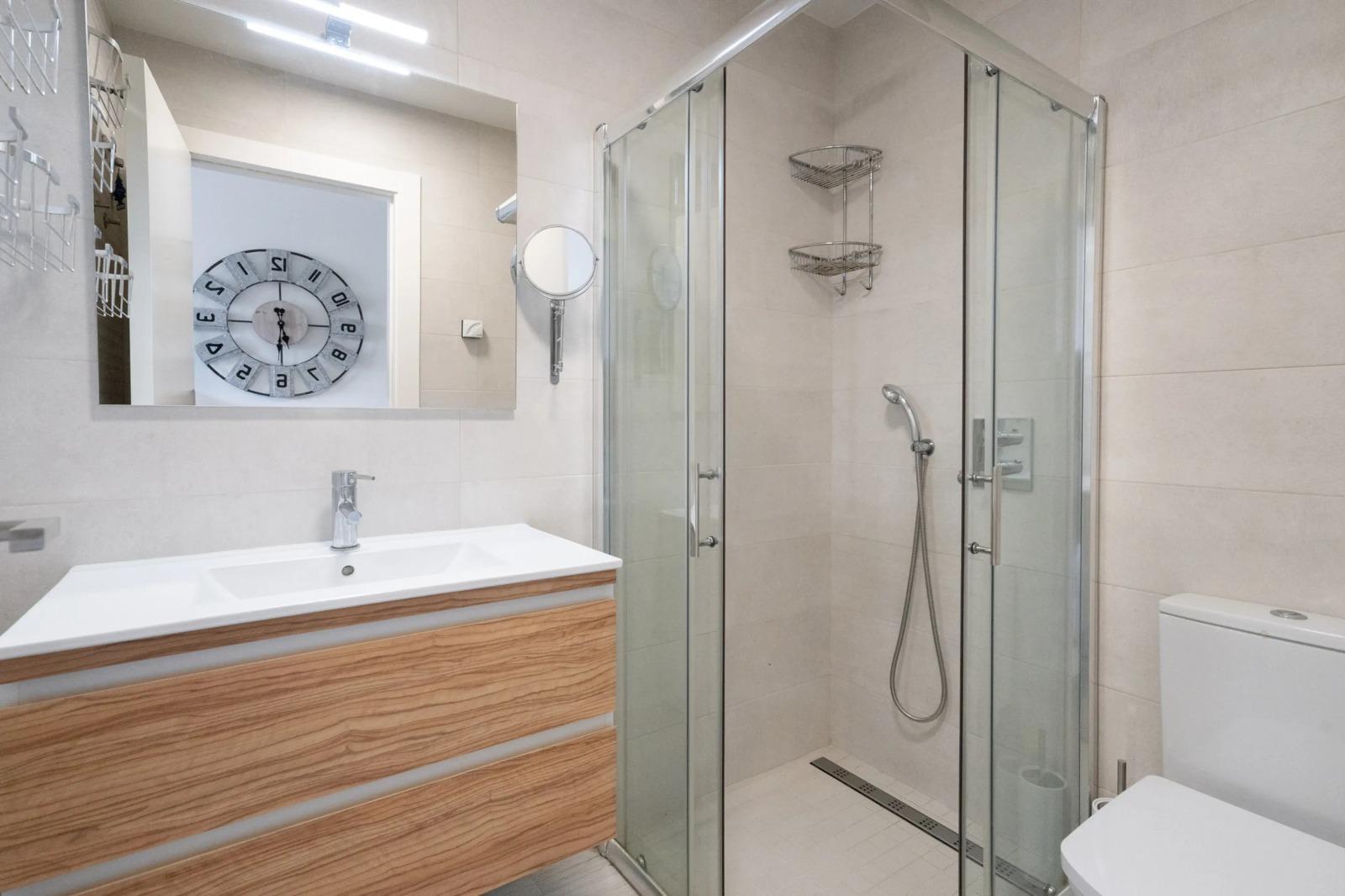 Huoneisto Guardamar del Segura, Alicante, Espanja 2 makuuhuonetta, 73 m2 No. 196650